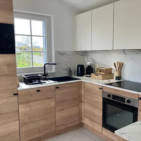 Maison Neuve Proche Centre Avec Wifi - Fr-1-418-266 *